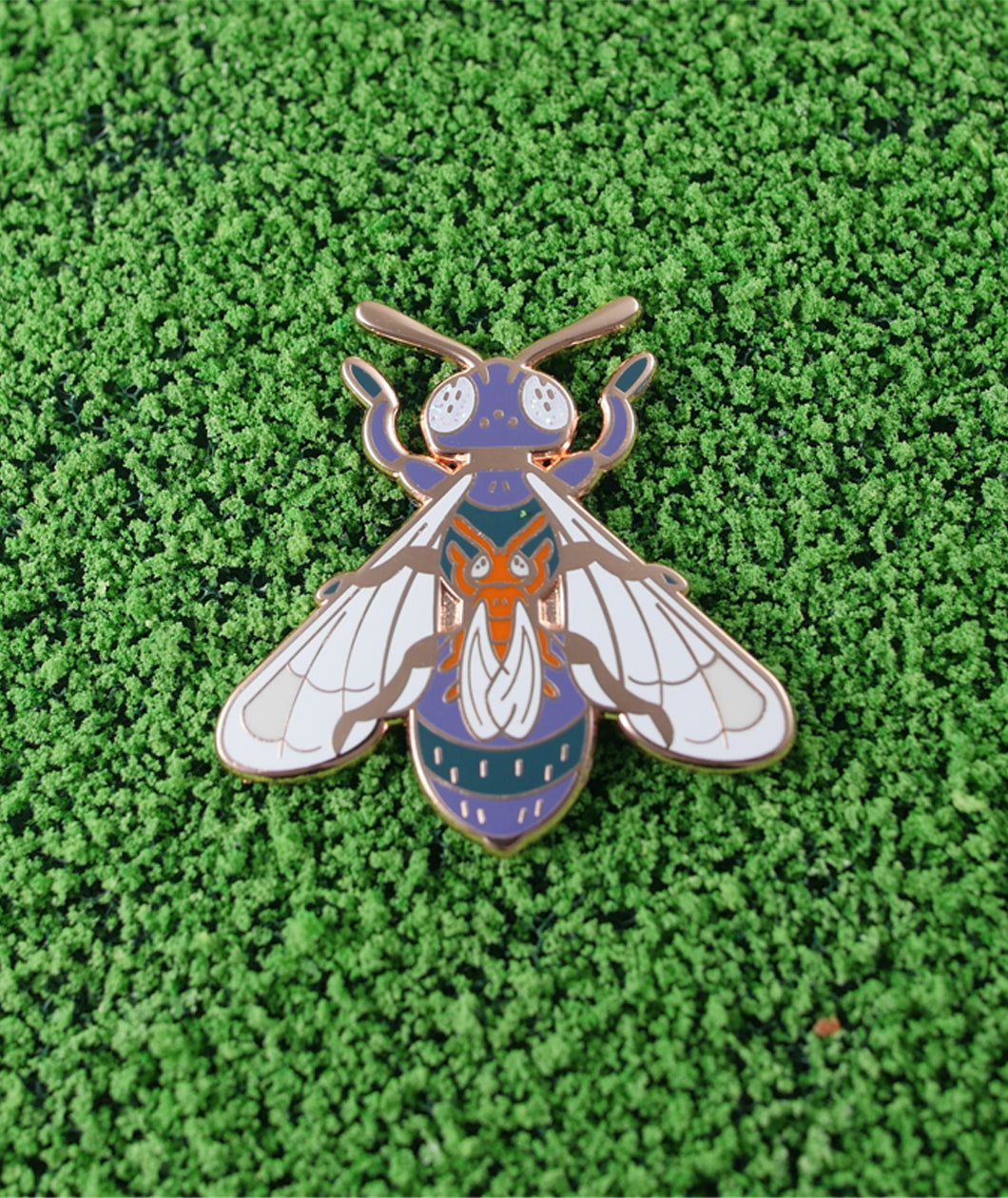 Small Carpenter Bees Pin