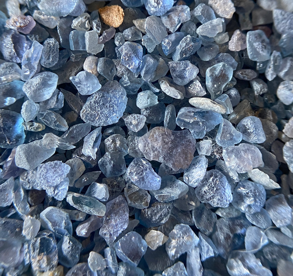 An assortment of Montana sapphires from Yogo Gulch for our October 2023 SciShow Rock Box