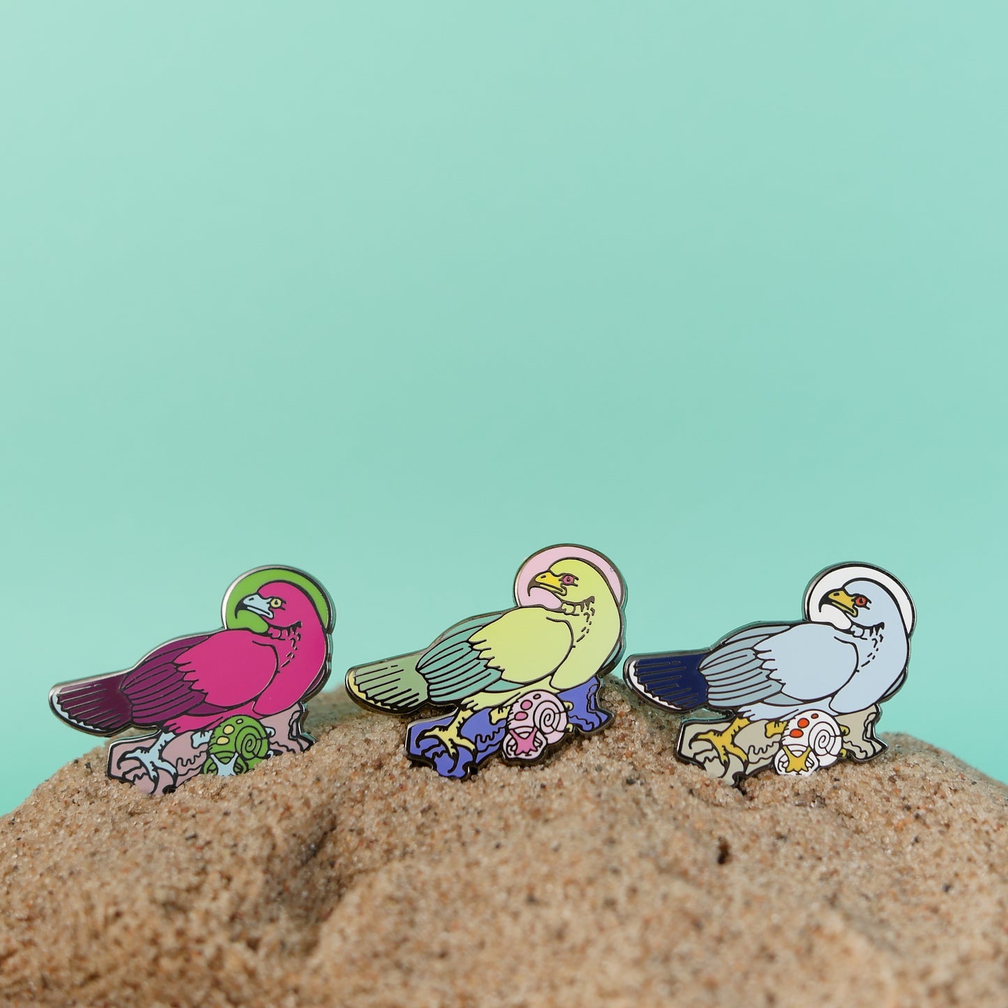 Bizarre Beasts Pin: Snail Kites and Island Apple Snails
