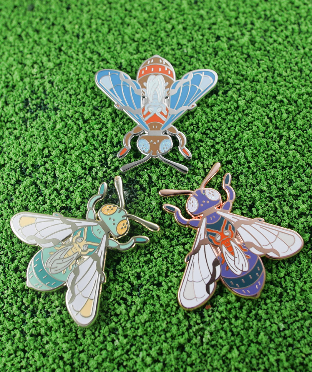 Small Carpenter Bees Pin